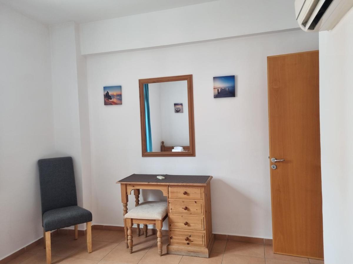 Paphos Holiday Home Esterno foto